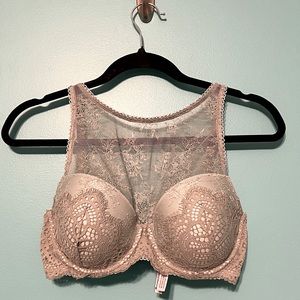 VICTORIA SECRET DREAM ANGELS LIGHTLY LINED LACED HALTER DEMI 32 F (3D) Bra